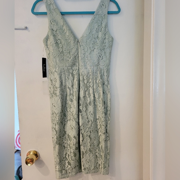 NWT XS ✨️ LULU'S Normani Sage Green Lace Sleeveless Dress - Picture 7 of 7